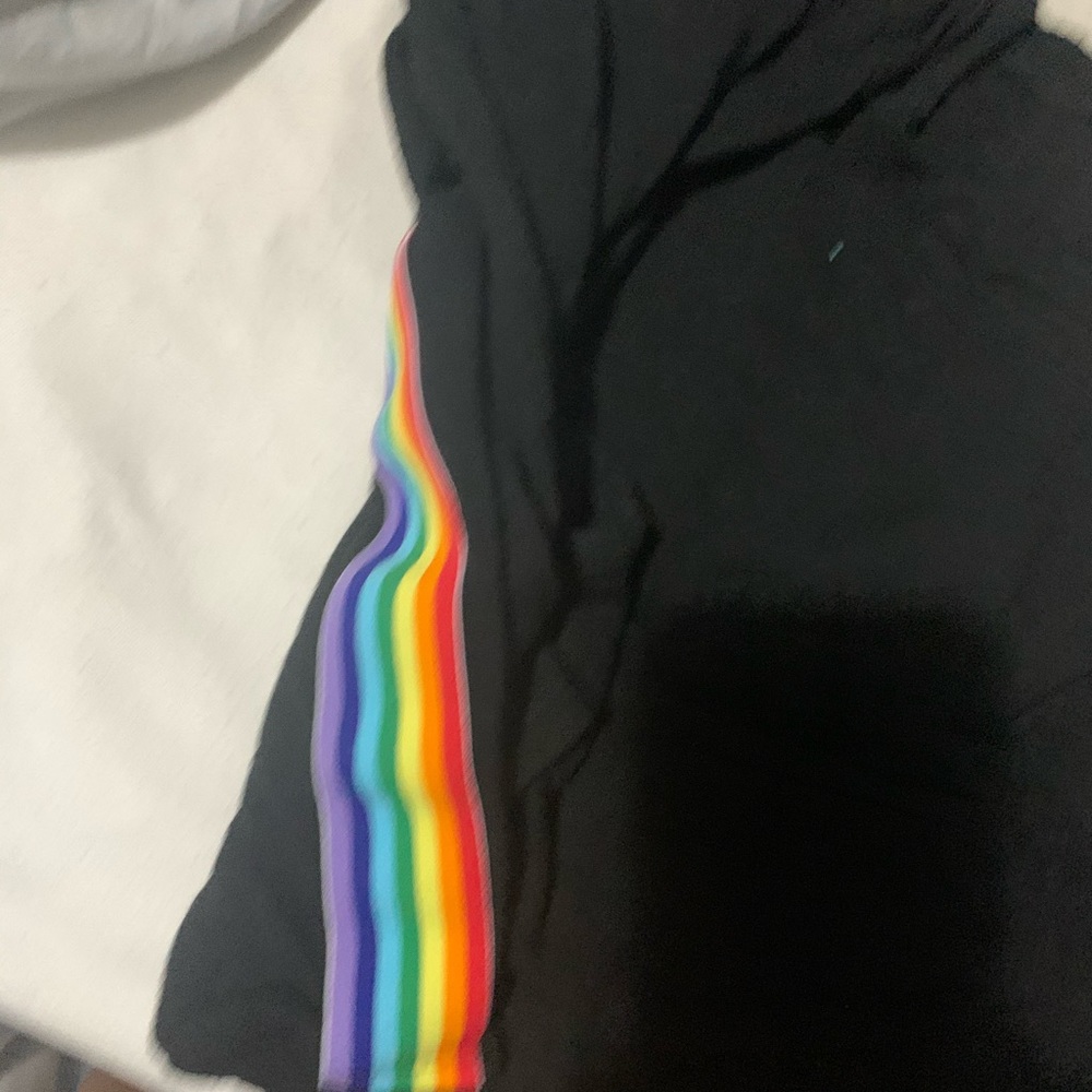Black cropped long sleeve